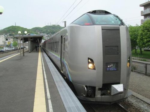 「北海道新幹線じたい無駄ですけど、さらにど」の質問画像