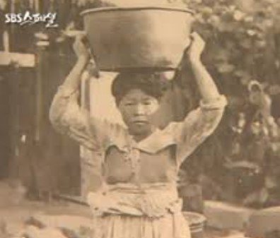 「イザベラバード女史は朝鮮を訪問した時にチ」の回答画像3