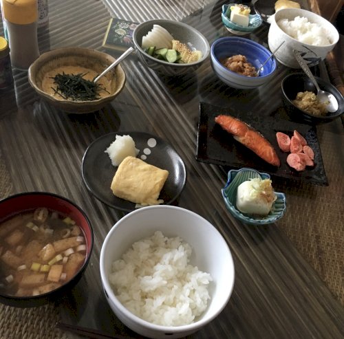 「こういう食事って簡素過ぎますか? 朝食 」の回答画像11