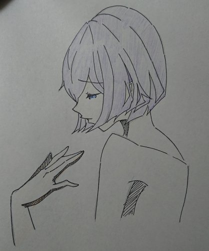 「中2女子です(^-^)/ 落書きで描いた」の質問画像