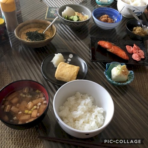 「日本の朝食は暗いですね こういう典型的な」の回答画像50