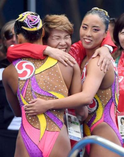 「【五輪シンクロ】2大会ぶりの表彰台 エー」の質問画像
