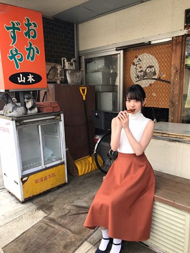 「女性の少し太めのパンツルックが流行ってい」の回答画像4