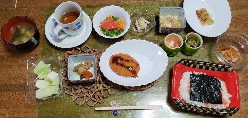 「おはようございます。 今日は曇っています」の回答画像72