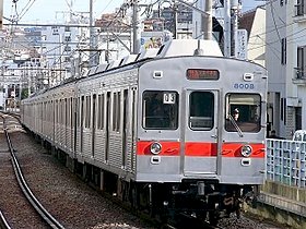 「快速・急行などの停車駅削減が難しい理由は」の回答画像4