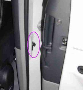 「アルファードの電動スライドドアについて」の回答画像2