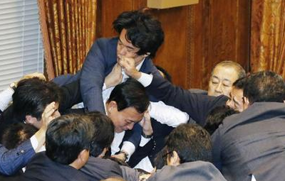 「当選後、希望の党から立憲民主党に合流する」の回答画像8