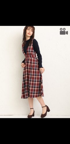 「9月の服装について質問です。 今月の半ば」の質問画像