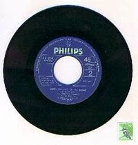 「11月3日は「レコードの日」、最初に買っ」の質問画像