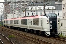「JR東日本のバカ高い成田エクスプレスって」の質問画像