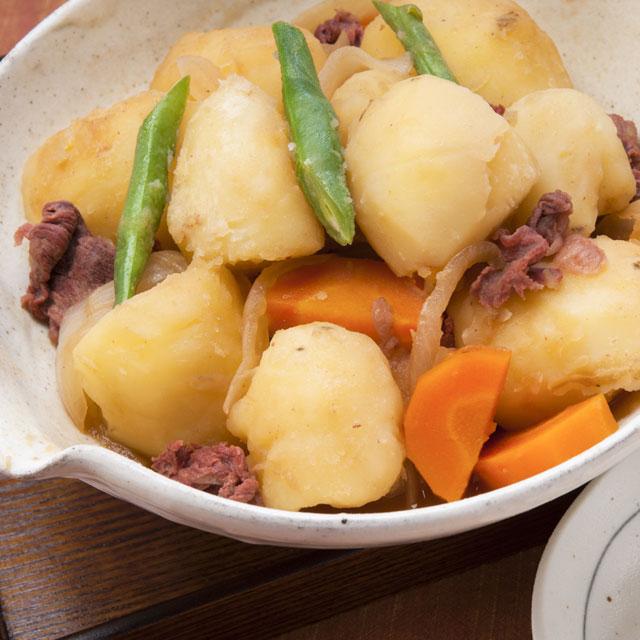男はホントに肉じゃが大好きなの?「実はあまり好きじゃない」「具材や味付け次第」「それよりもうれしい料理は……」など大論争!