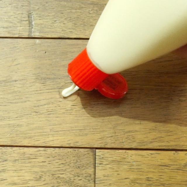 しつこいコップの輪ジミをスッキリ落とす裏技