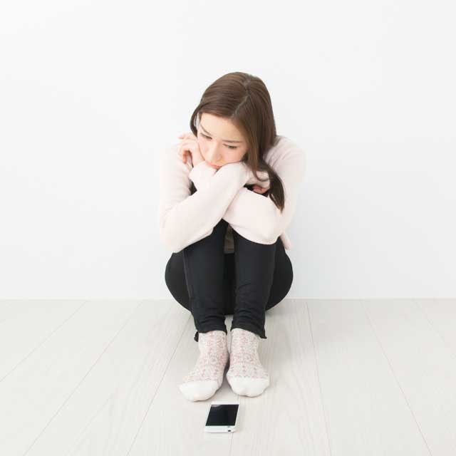 恋人からどのくらい連絡が来なければ、別れたと考えるべき?