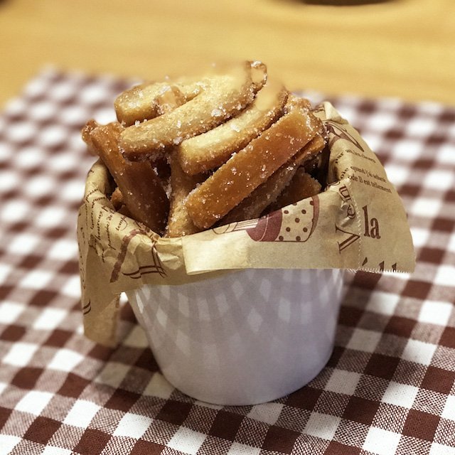 【簡単おいしい!懐かしのおやつ】パンの耳かりんとう