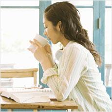 カフェでのんびりできる?できない?