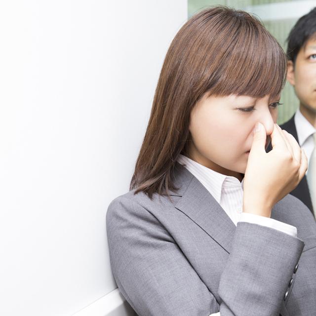 専門家が解説!汗のニオイを不快に感じる原因とニオイ対策は?
