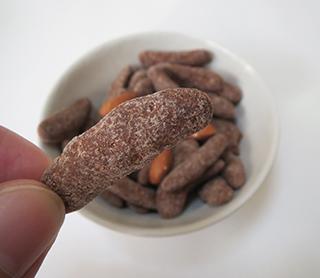 変り種バレンタイン!柿の種ショコラはいかが?