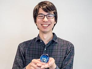 アーティストの戸水賢志さん