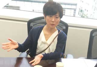 矢島晶子さんとの縁を語る小林さん
