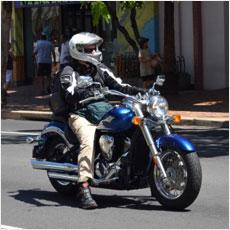 バイク乗ってる人はドM?