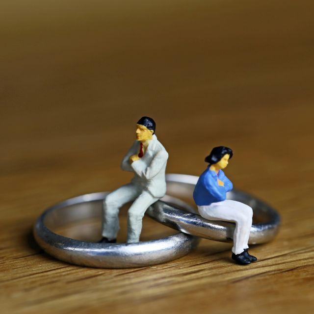 不倫の慰謝料請求の裁判。不倫した相手の女性にはどんな質問がされるの?