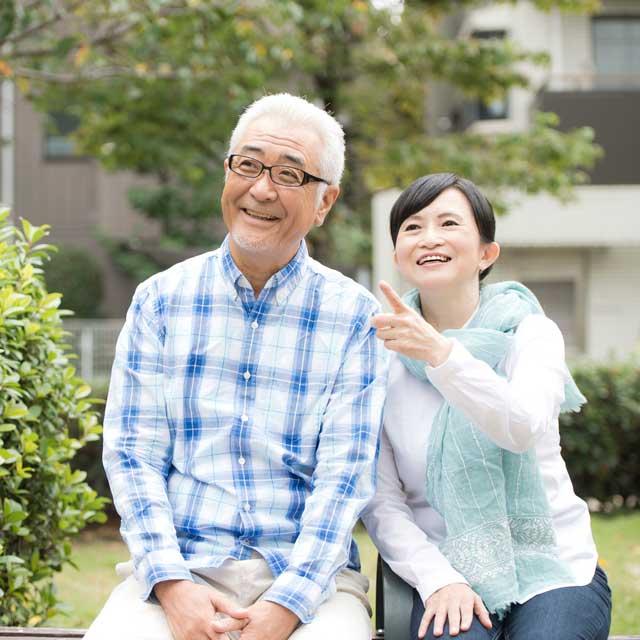 夫婦共働き、夫の定年後も妻は仕事を続けた方がお得なのか?