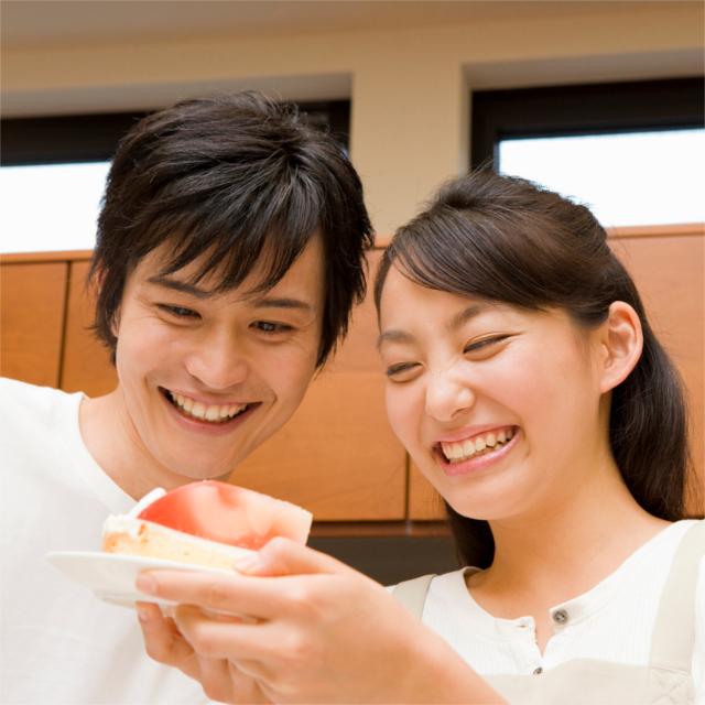 「嫁」はNG?「旦那くん」は? 人前での配偶者の呼び方