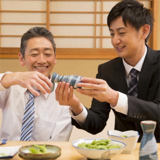 お酒が強いと麻酔が効きにくい?飲むほど強くなる?――お酒の噂を医師に聞いた