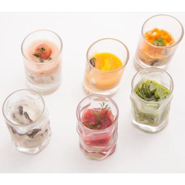 牡蠣をショットグラスで楽しむ!?『MAIMON GINZA』にオイスターシュータ―が登場