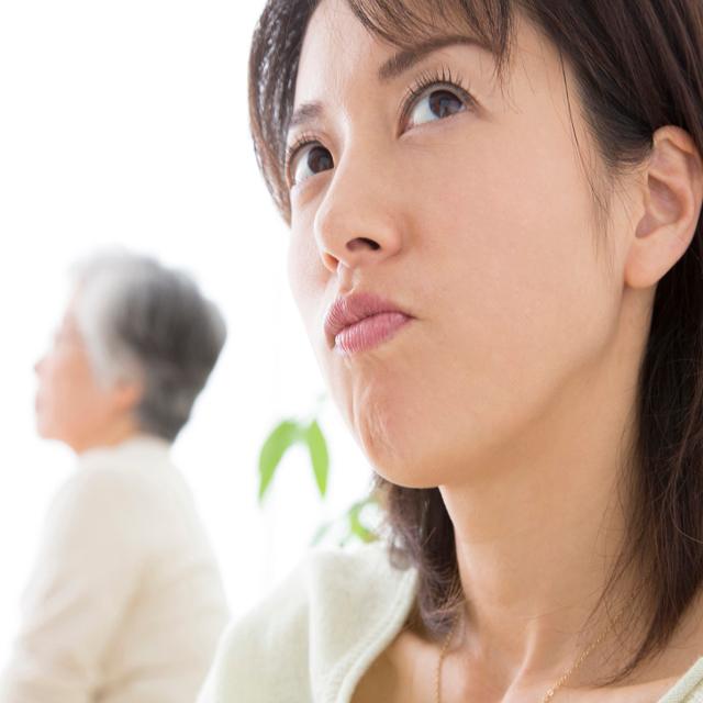 家族旅行に有給を取らない娘は自己中なのか?