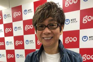 子供のころの山寺さんは、レビに出ている歌手やアニメのモノマネをしてとか