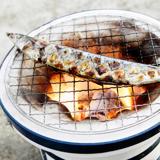 秋刀魚のハラワタ、食べますか?