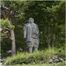 へぇ!生涯独身を通した偉人たち