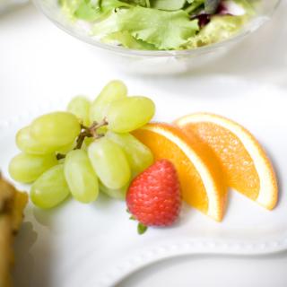 フルーツを食べるならいつがいい?朝昼晩、食前食後で大きな差があった!