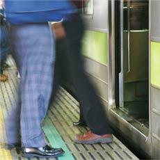 マナー違反には暴言で注意していい?