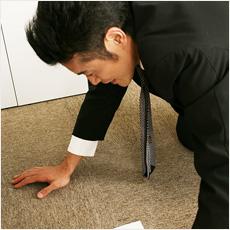 会社の中でリストラされやすい職種、されにくい職種は?