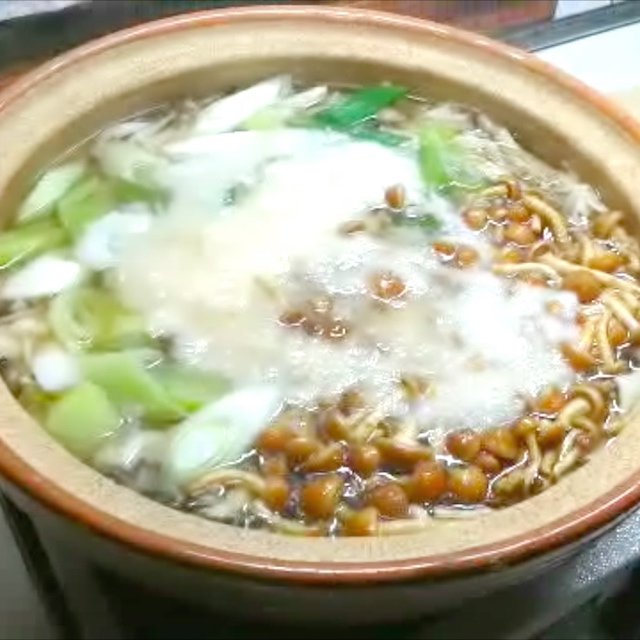 【秋の味覚満載!ダイエットにも◎】梅沢富美男のきのこ鍋