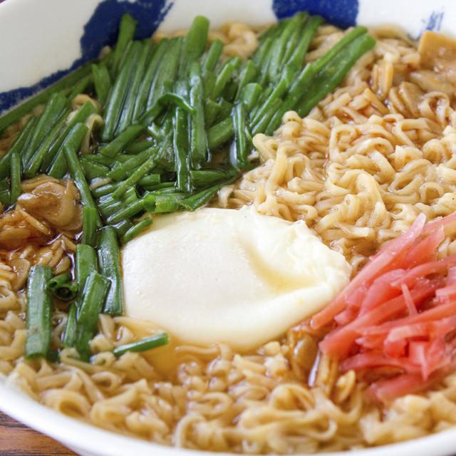 ゆで始め1分は麺に触るな!プロが教える本当に美味しい袋入りラーメンの作り方