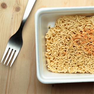 ヘルシーの逆を行く「人に言えないけどやめられない食べ物」って?