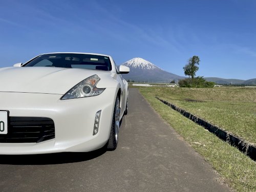 「フェアレディZ34 バージョンS 201」の質問画像