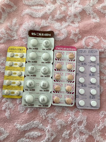 「薬の印象から、重症か軽症かで言うと、どっ」の質問画像