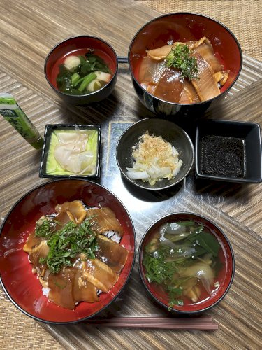 「この時期、皆様が一番よく食べる食事は何で」の補足画像1