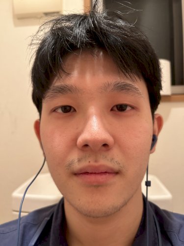 「超低スペックの男ってその状態で彼女作るの」の質問画像