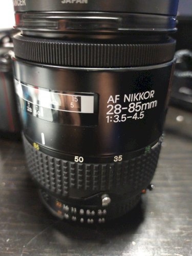 「AF NIKKOR 28-85mm f3」の質問画像