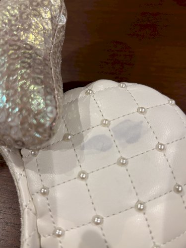 「カチューシャの汚れ」の質問画像