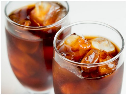 「食後のコーヒーは 飲みますか？ .｡.:」の質問画像