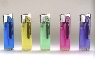 「このタイプの１００円ライターはすぐに壊れ」の質問画像