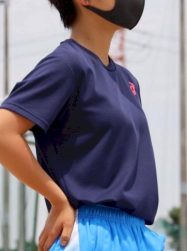 16歳でこの胸は小さいと思われますか ネットで触ると大きくなると書い その他 悩み相談 人生相談 教えて Goo