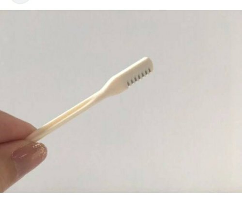 「この鼻毛カッター使ってる人いますか？ 石」の質問画像