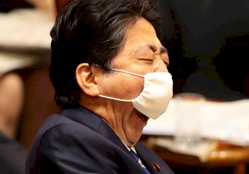 「この、キャッチの女の子何歳に見えますか？」の回答画像2